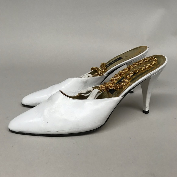 Vintage escada white leather heels with chain back - Picture 4 of 5